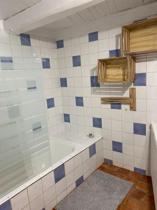 Montjoia Le Gite Bleu Le Thor Ngoại thất bức ảnh